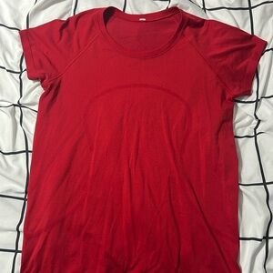 Lululemon swiftly tech